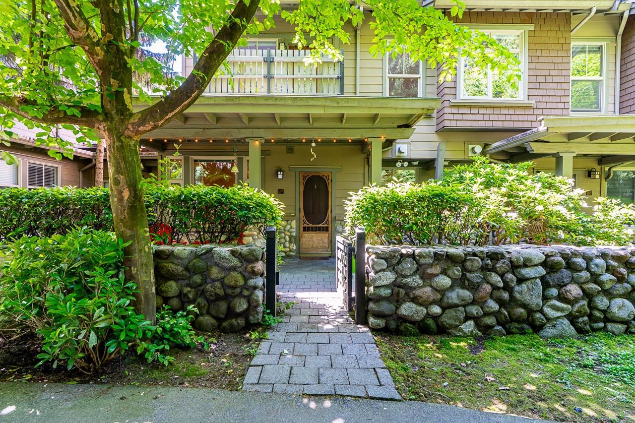 135-18 Jack Mahony Place, New Westminster, BC, V3L 5V8