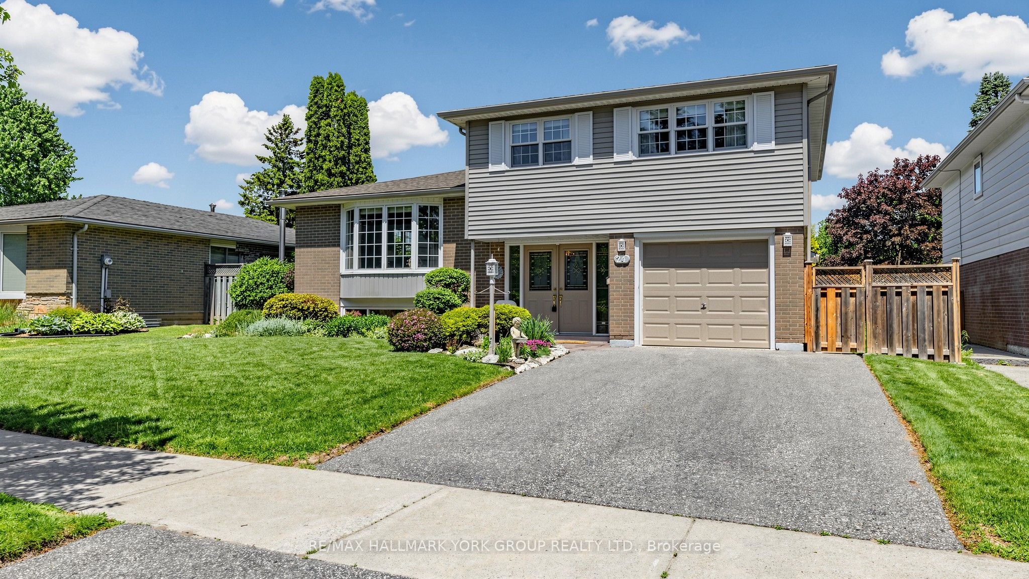 Additional image 4 of 24 Devins Drive, Aurora, ON, L4G 2Z1