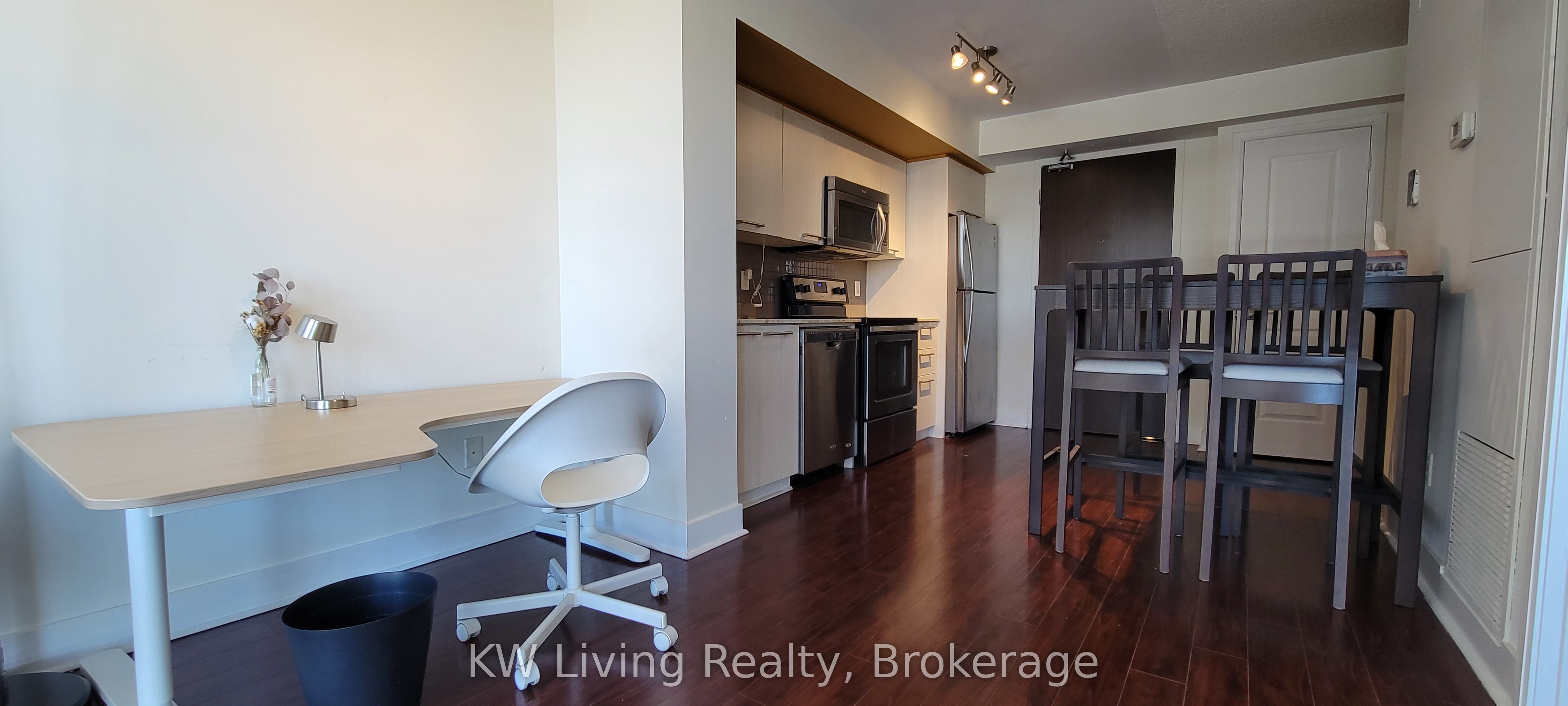 501-88 Sheppard Avenue E, Toronto, ON, M2N 6Y2 photo 5
