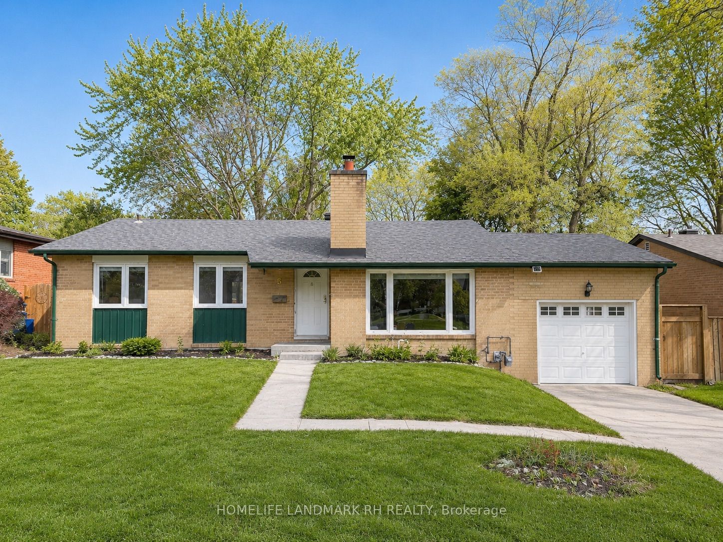Additional image 3 of 8 Southwell Drive, Toronto, ON, M3B 2N7