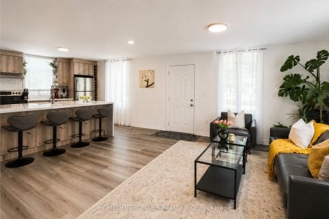 Additional image 8 of 634 Gorham Street, Newmarket, ON, L3Y 1L4