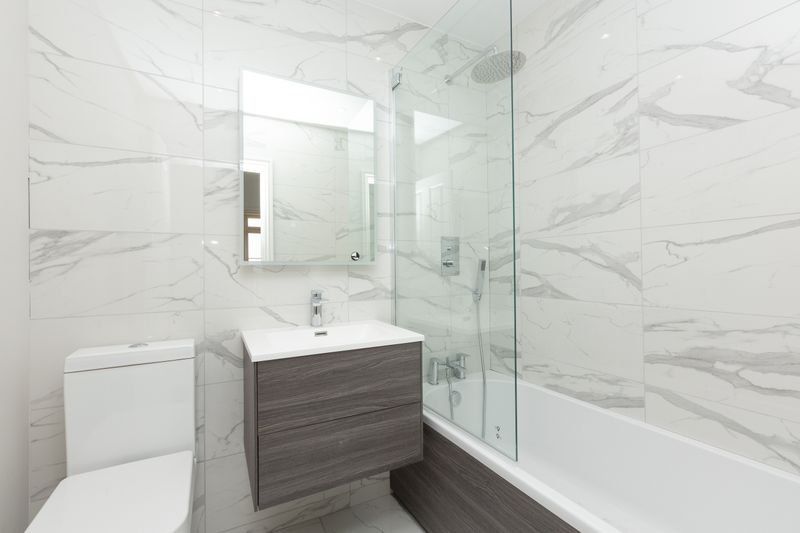 Additional image 11 of 3 bed flat for saleWestcliff Terrace Mansions, Pegwell Road, Ramsgate, Kent CT11