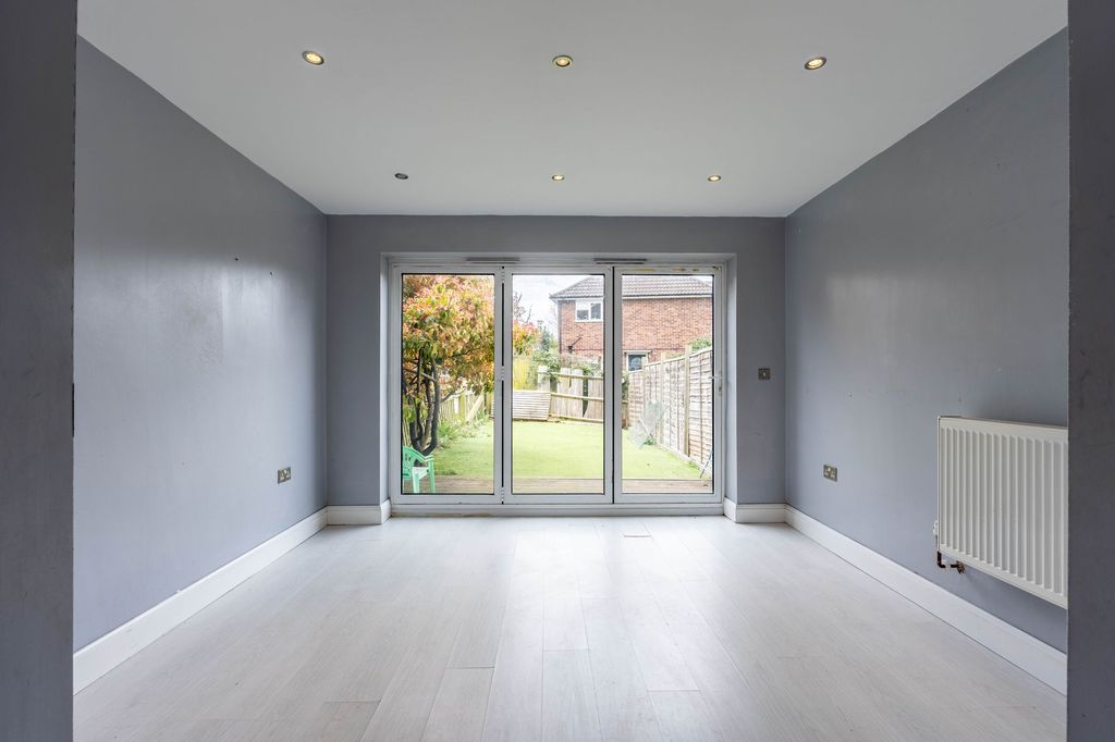 Additional image 2 of 3 bed terraced house for saleAilsa Court, Rochester ME1