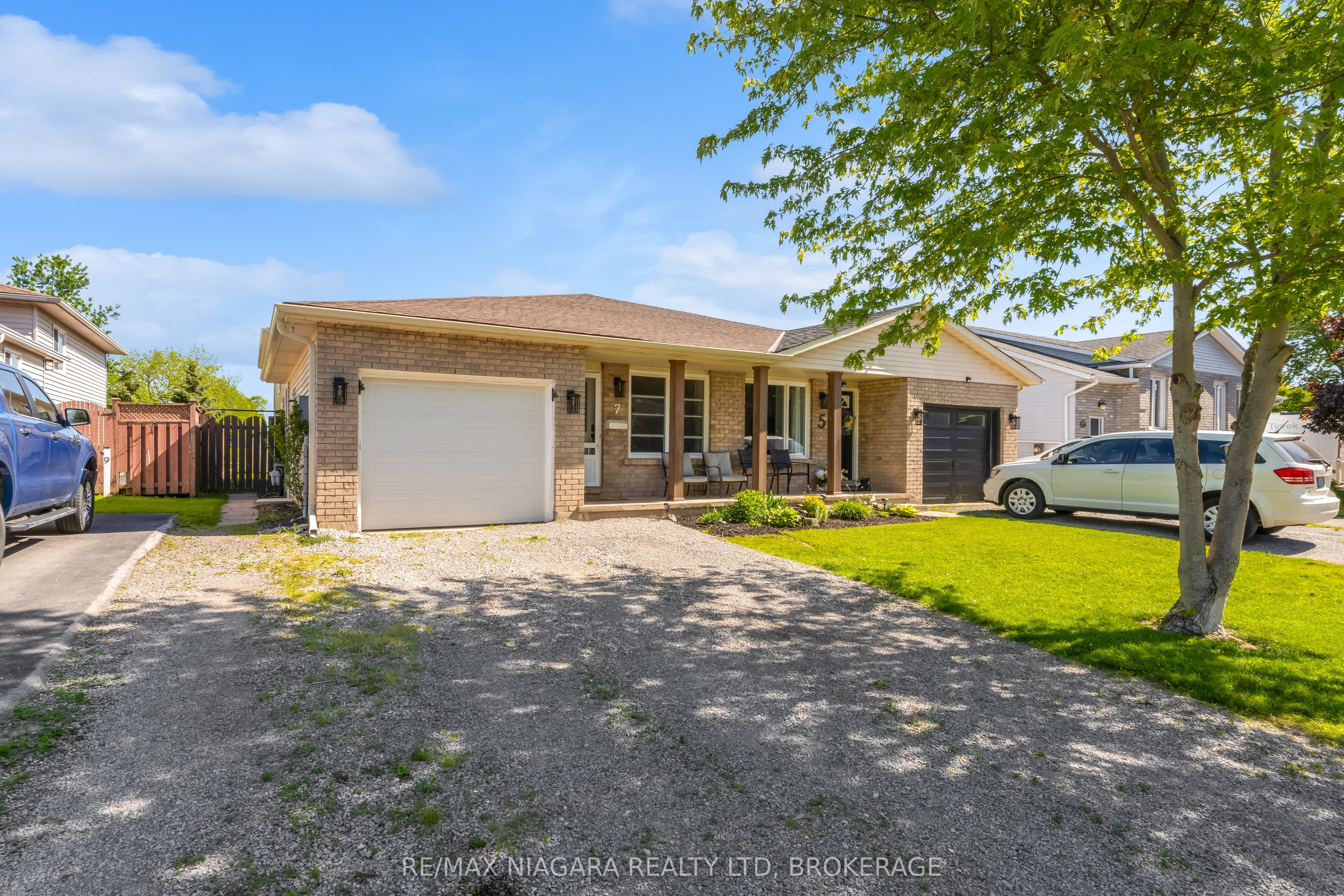7 Hillcrest Road, Port Colborne, ON, L3K 6B2