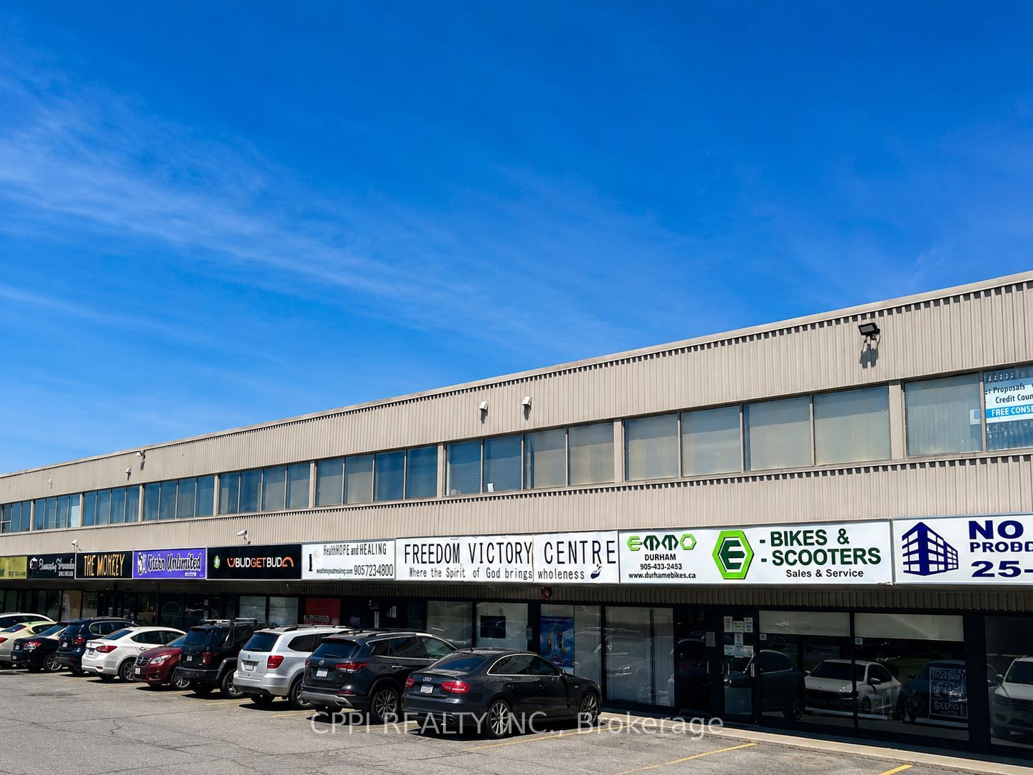 217-650 King Street E, Oshawa, ON, L1H 1G5