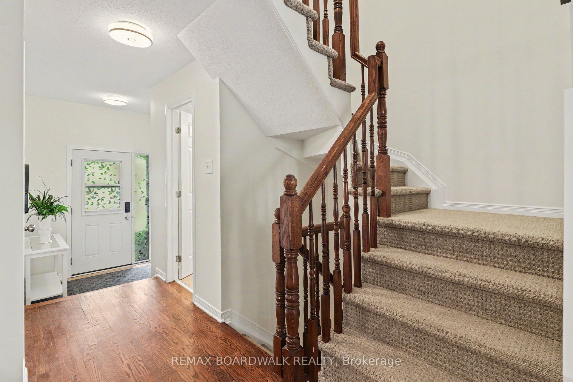 Additional image 4 of 350 Rolling Meadow Crescent, Ottawa, ON, K1W 0A7