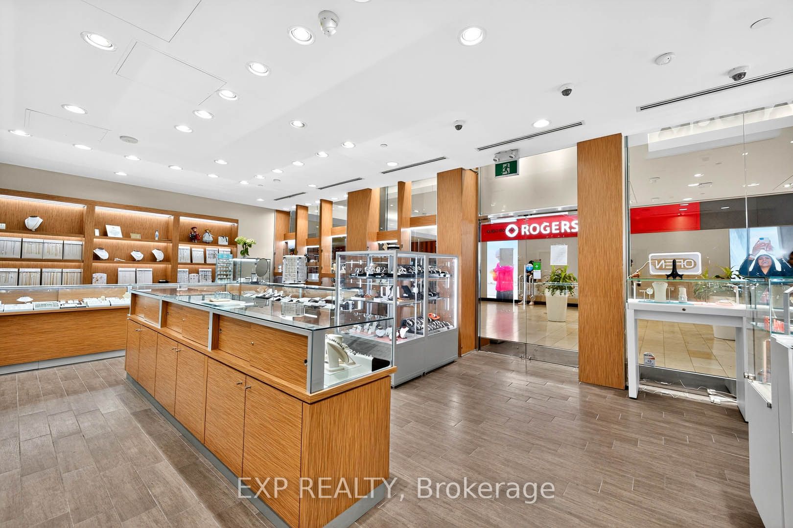 Additional image 6 of 1-174-100 City Centre Drive, Mississauga, ON, L5B 2C9