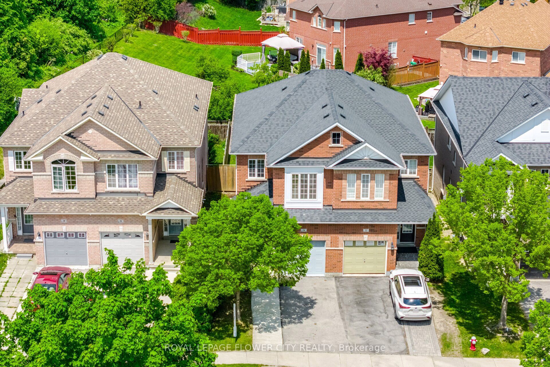 Additional image 3 of 24 Martree Crescent, Brampton, ON, L6V 4R3