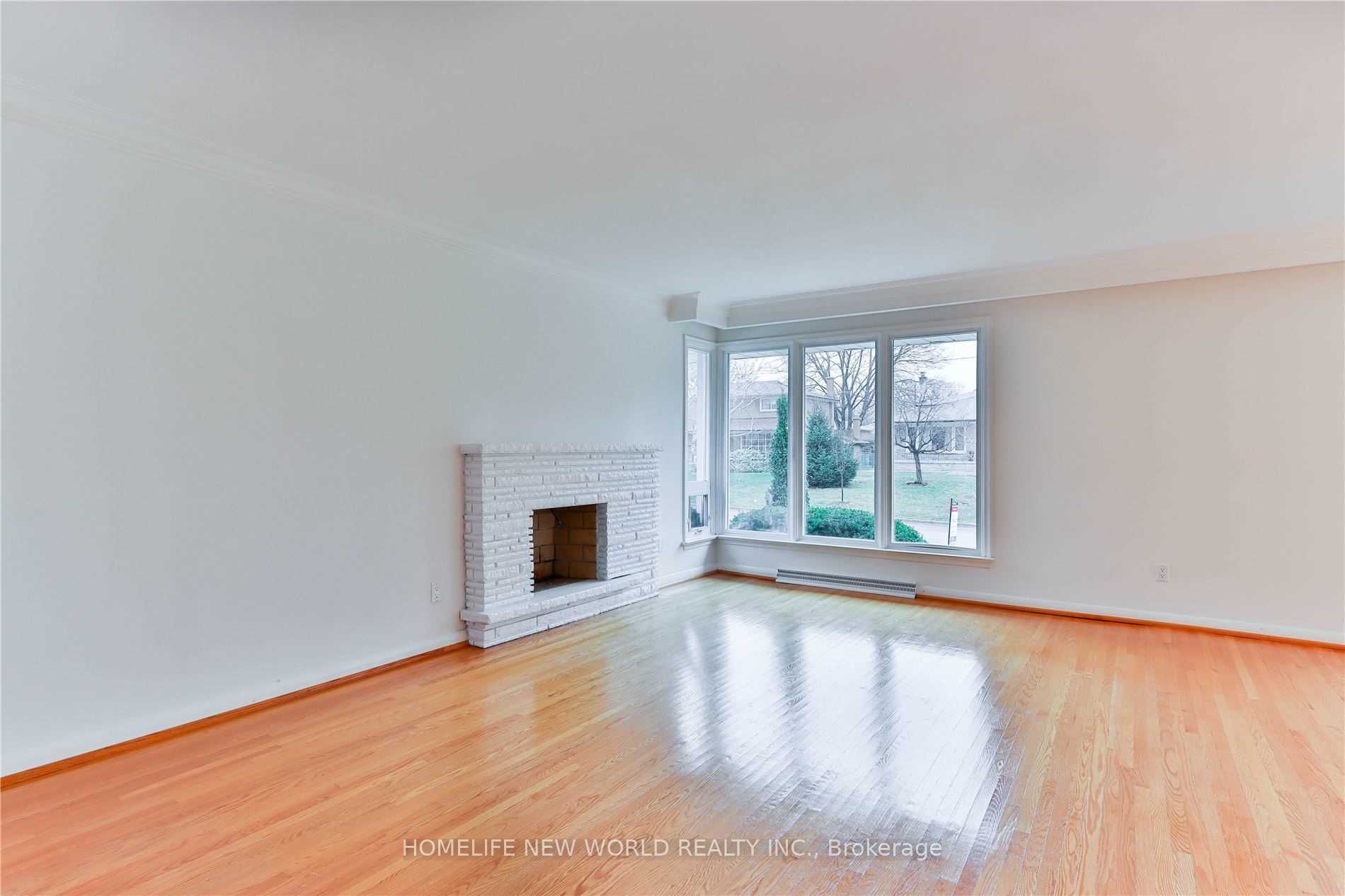 6 Bathford Crescent, Toronto, ON, M2J 2S4 photo 4