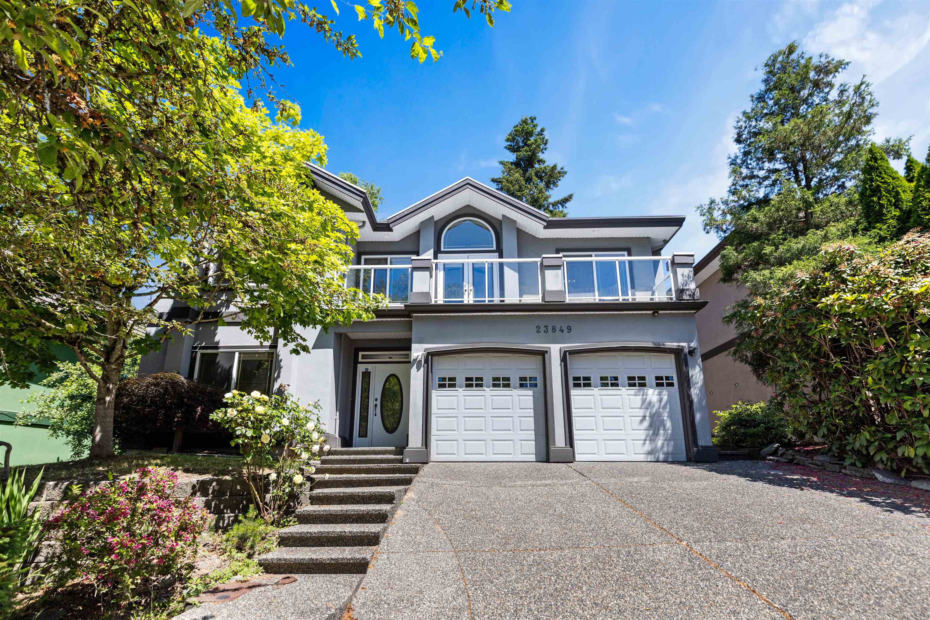 23849 Zeron Avenue, Maple Ridge, BC, V2W 1E3 photo 2