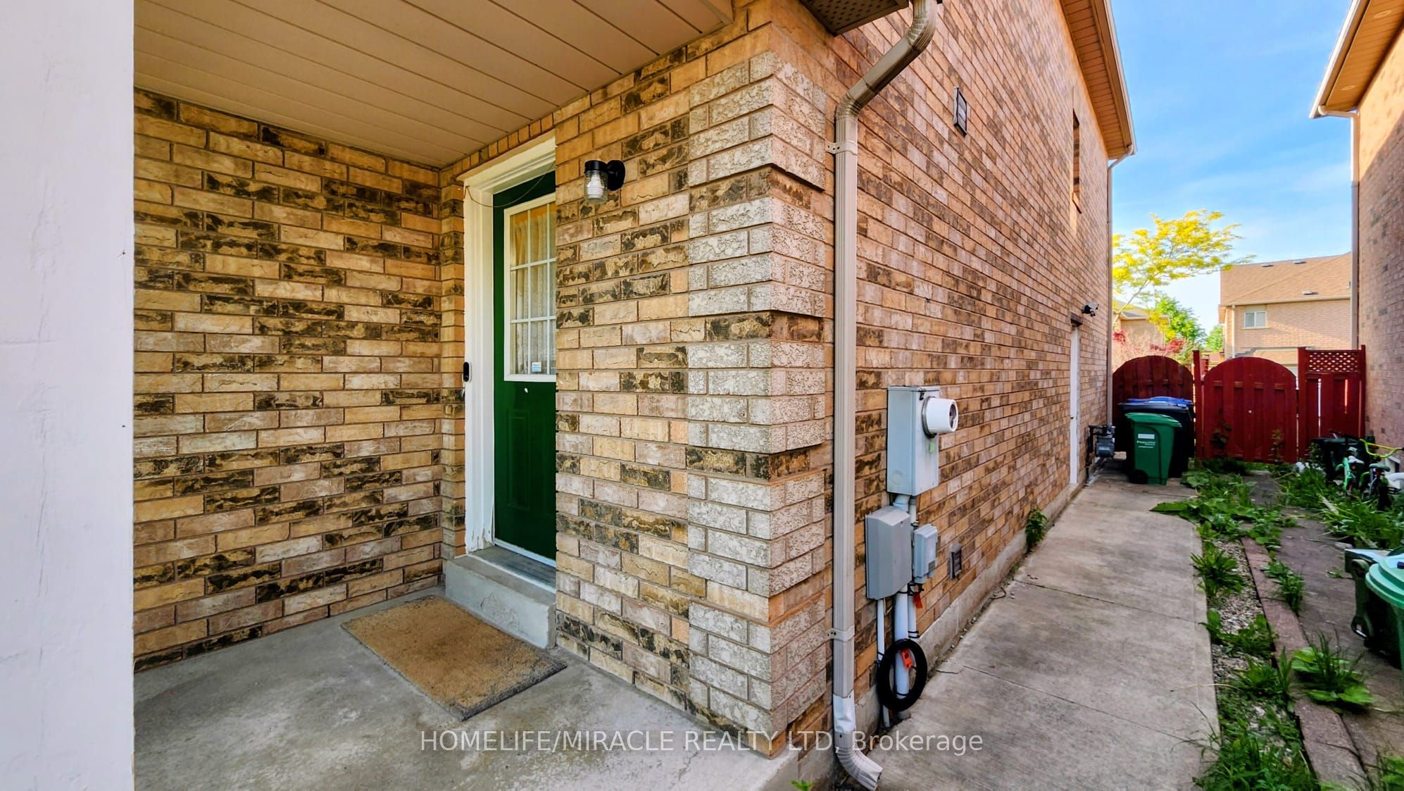 102 Whiteface Crescent, Brampton, ON, L6X 4W7 photo 3