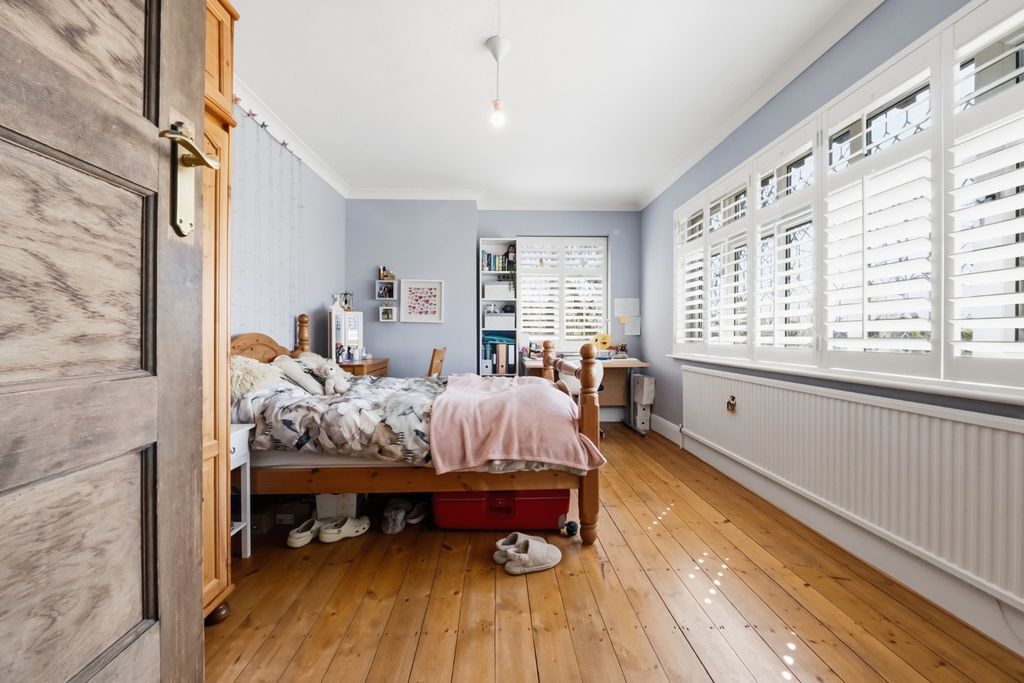 Additional image 22 of 4 bed detached house for saleCastle View Road, Strood, Rochester ME2