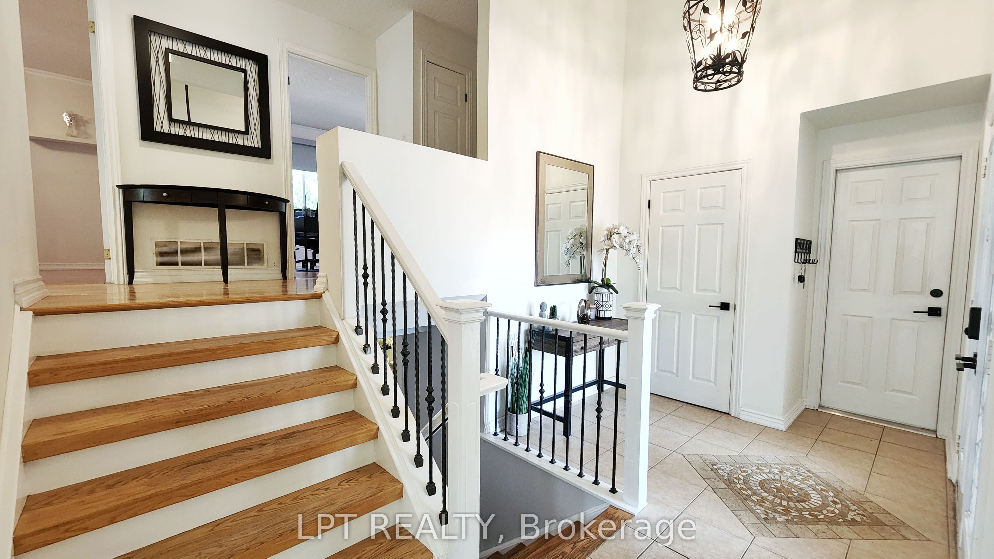 34 Noam Drive, Barrie, ON, L4N 4P1 photo 4