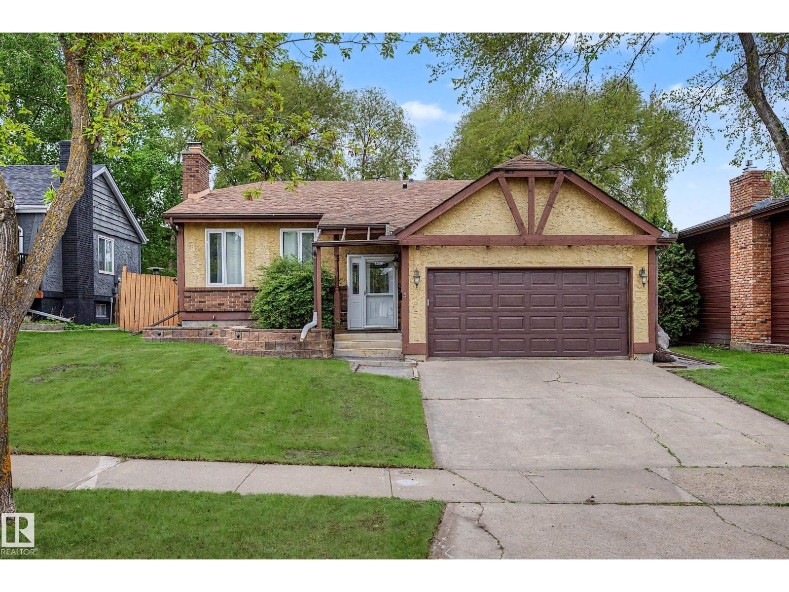 5 Willowbrook Crescent, St. Albert, AB, T8N3H9