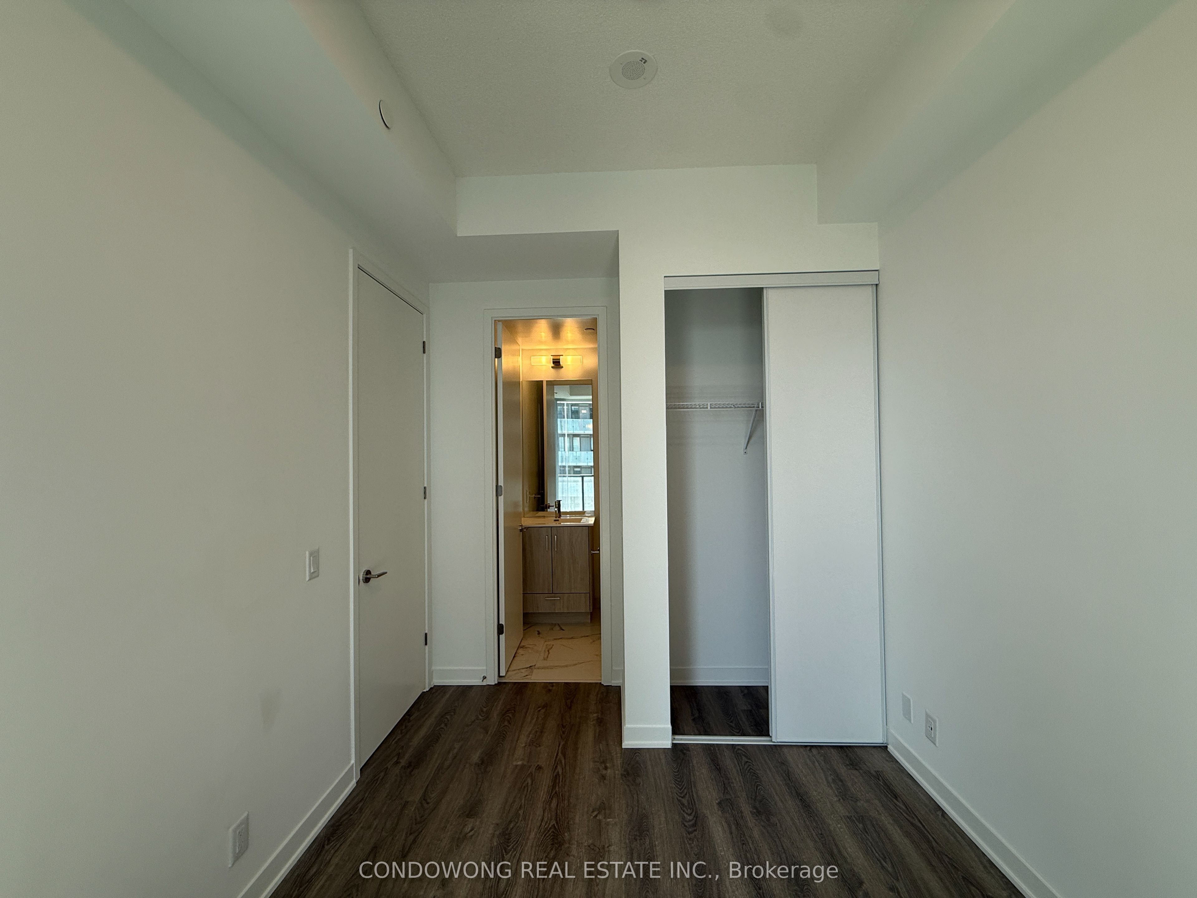 Additional image 5 of 2509-180 Front Street E, Toronto, ON, M5A 0A9