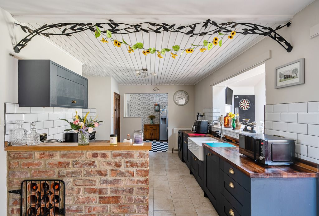 Additional image 5 of 3 bed detached house for saleChapel Road, Clandown, Radstock, Somerset BA3