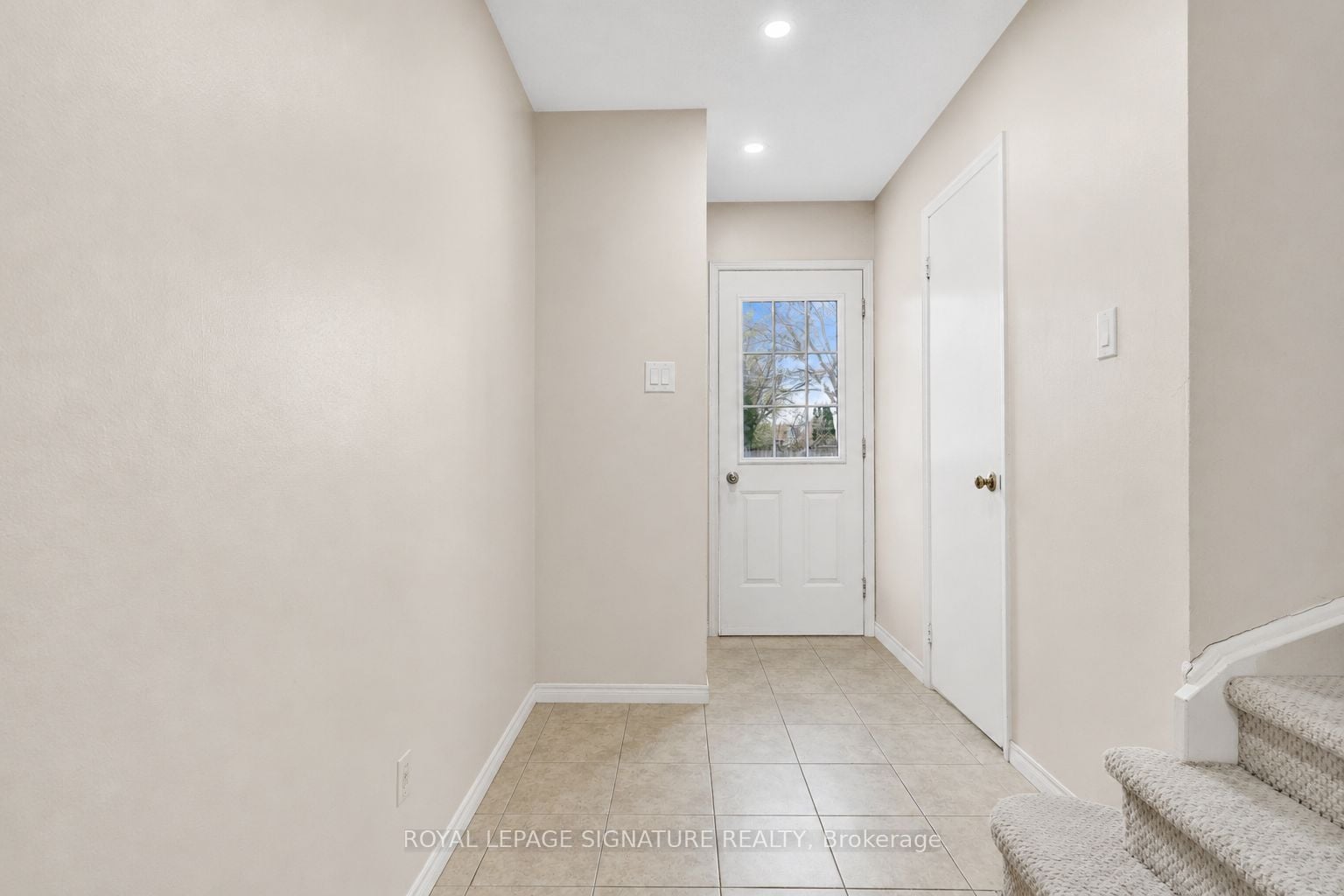 Additional image 5 of 1405 Anton Square, Pickering, ON, L1V 5T5