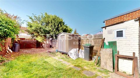 Lyndhurst Road, Greenford UB6