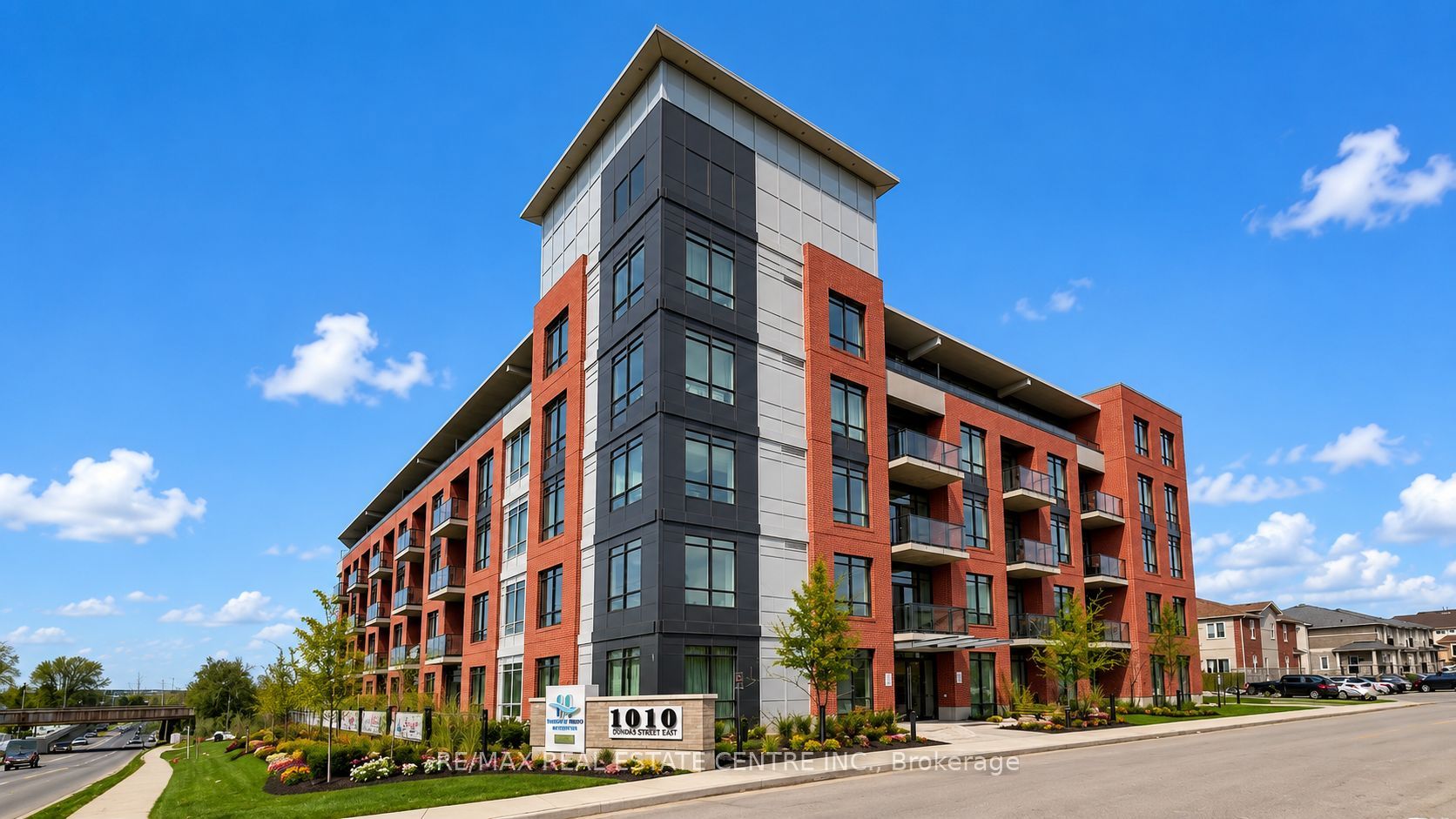 PH17-1010 Dundas Street E, Whitby, ON, L1N 2K2