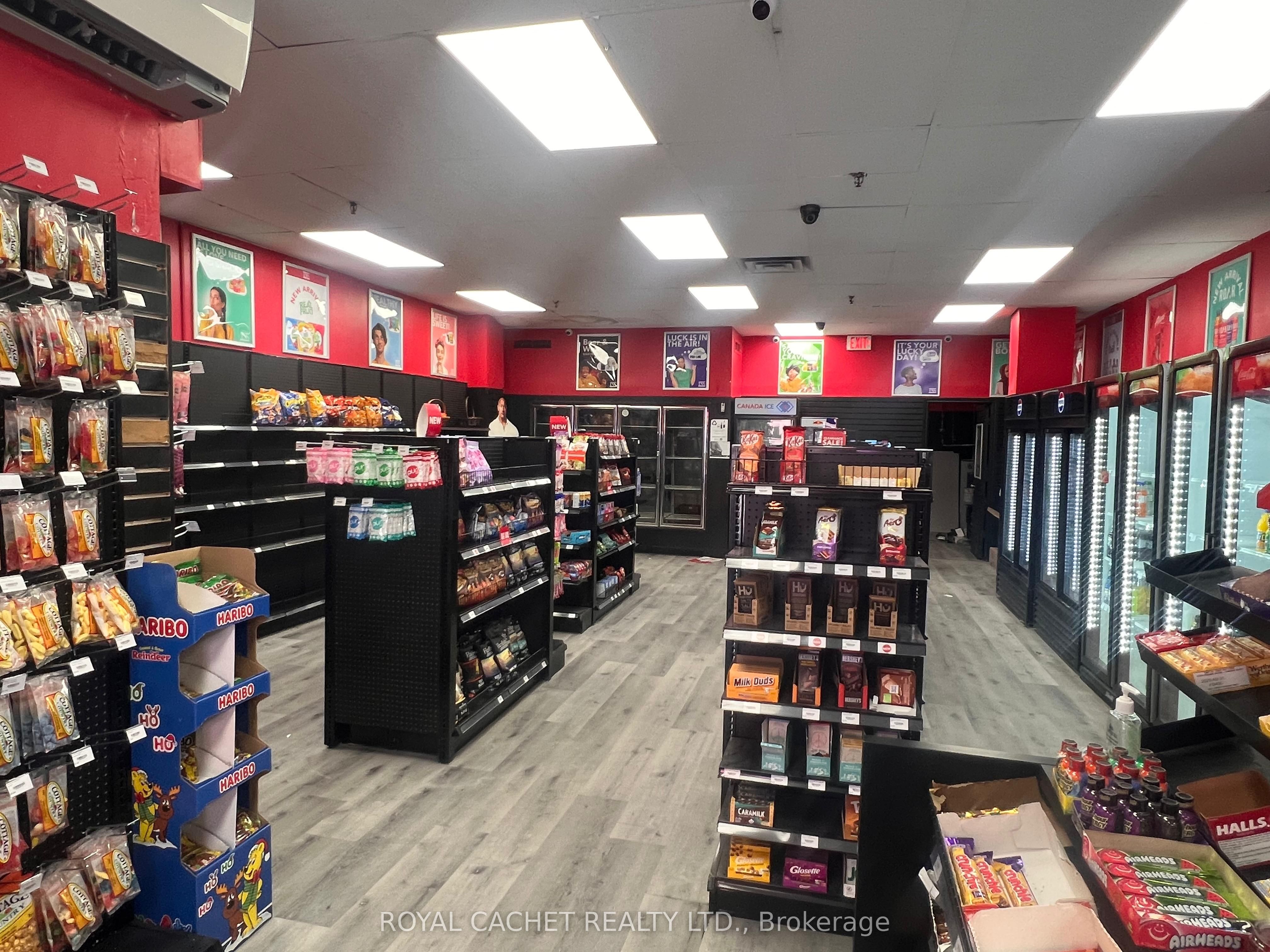 9-685 Lansdowne Avenue, Toronto, ON, M6H 3Y9 photo 4