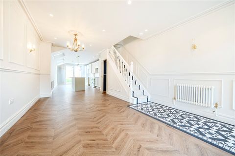 Brunswick Crescent, London N11