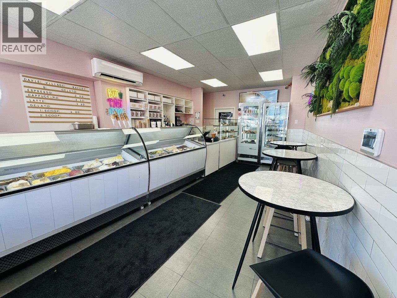 1216 Davie Street, Vancouver, BC, V6E1N3