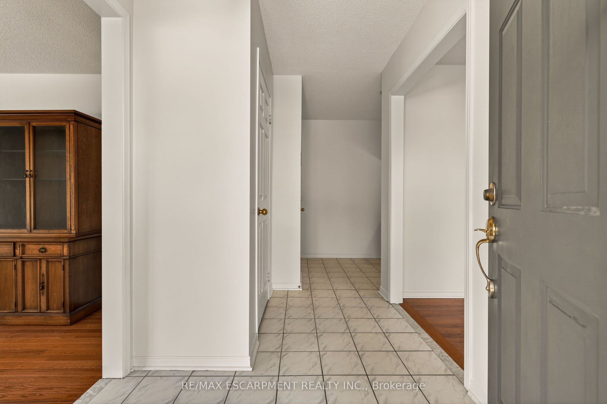 19-11 Pirie Drive, Hamilton, ON, L9H 6Z6 photo 3