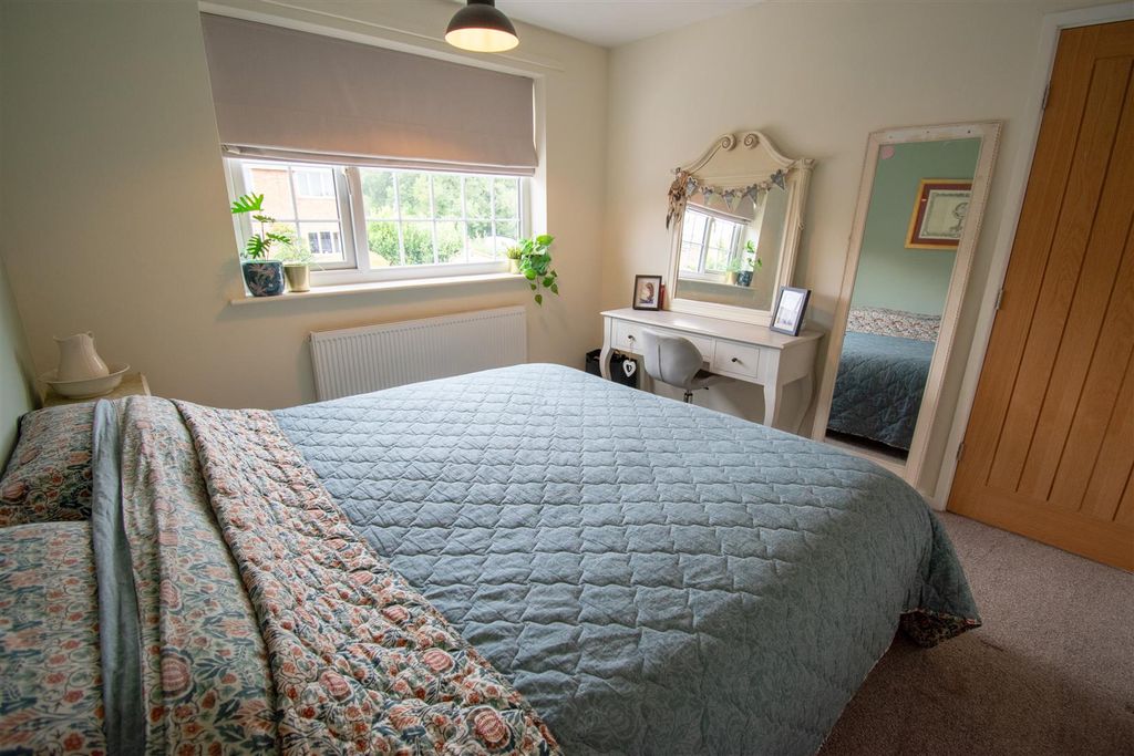 Additional image 17 of 5 bed detached house for saleMilldale Close, Marehay, Ripley DE5