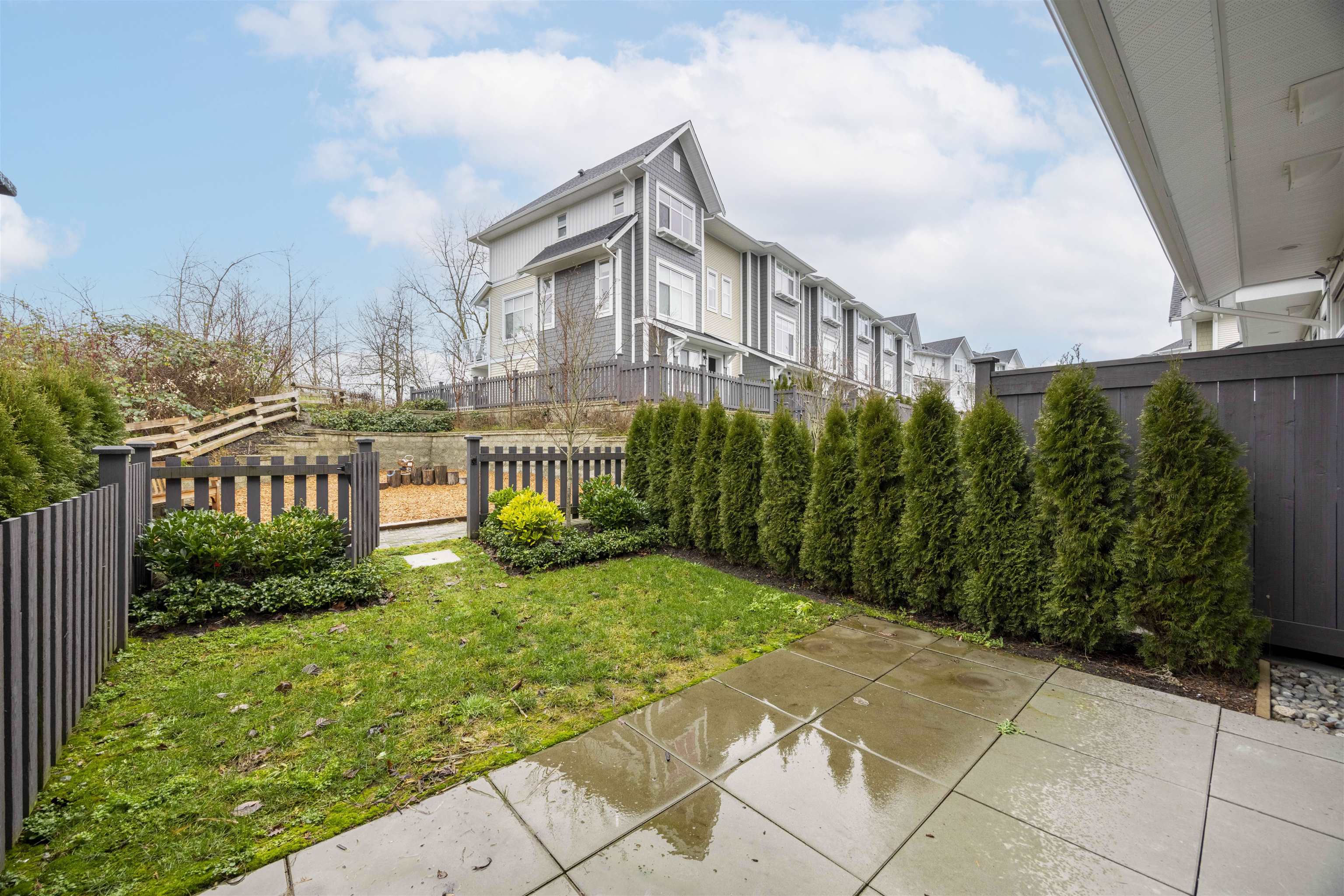 Additional image 5 of 1060-11280 Pazarena Place, Maple Ridge, BC, V2X 9H8