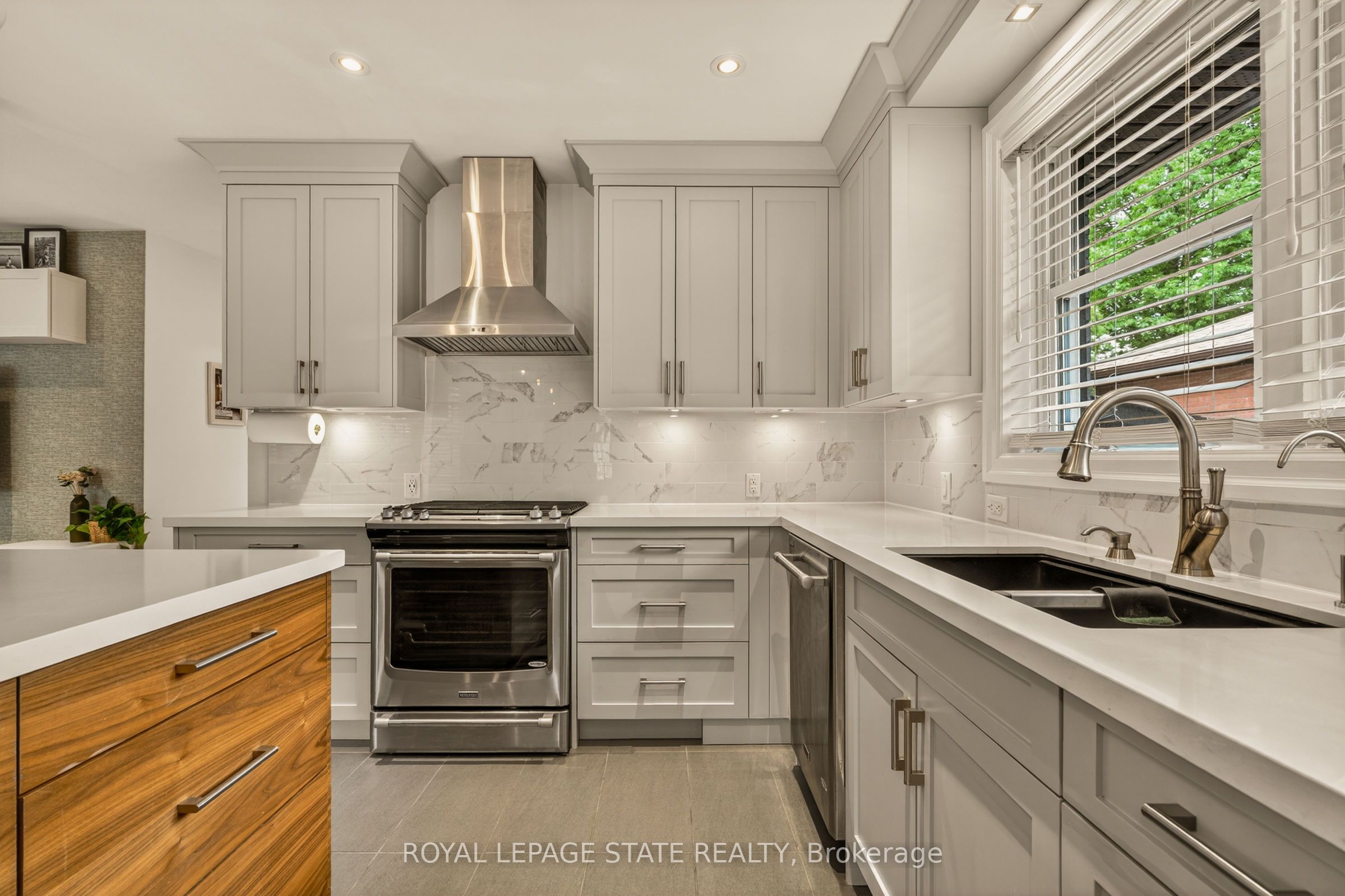 1396 Niels Avenue, Burlington, ON, L7P 2E4 photo 5