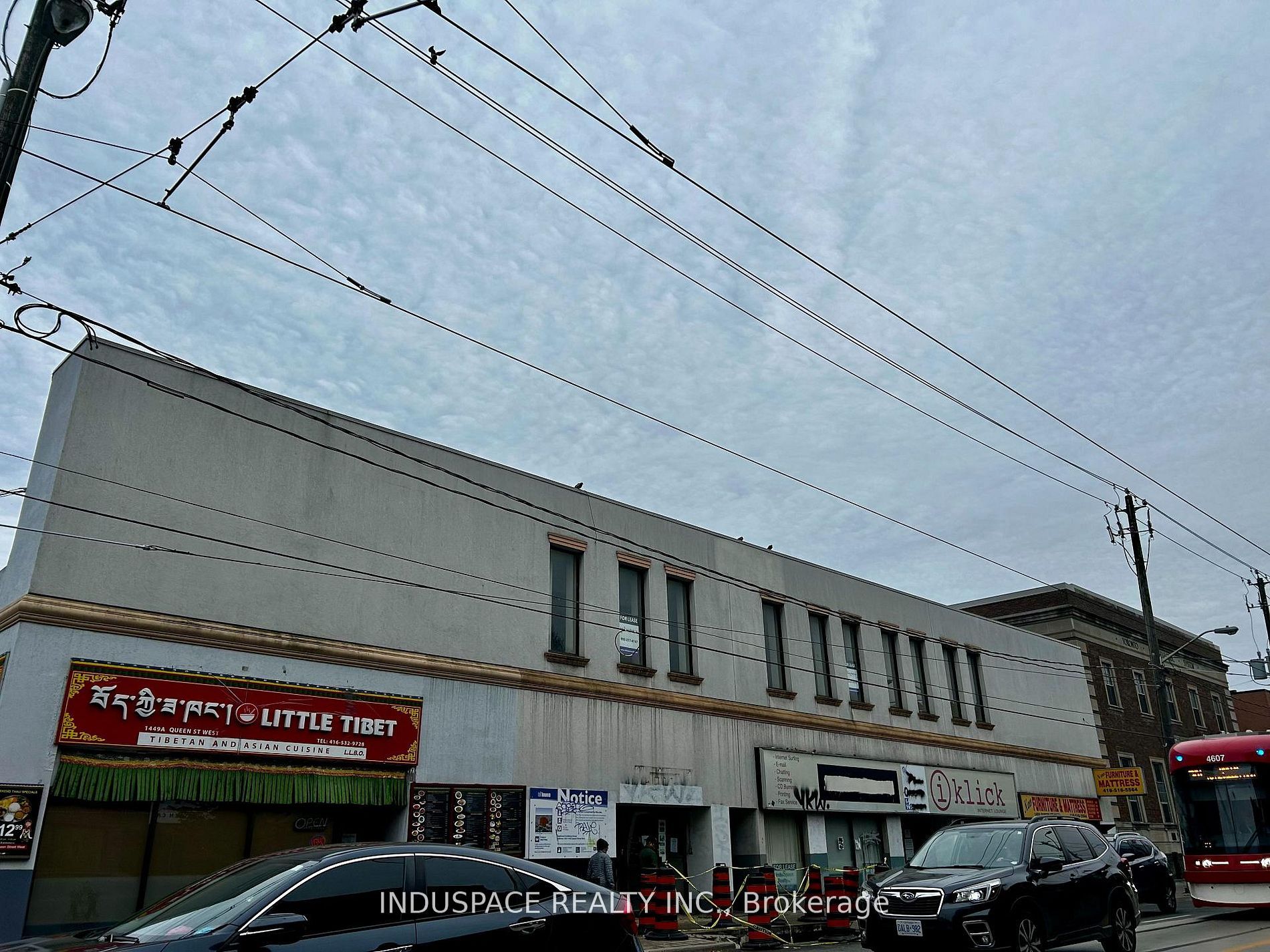 (upper A)-1451 Queen Street W, Toronto, ON, M6R 1A1