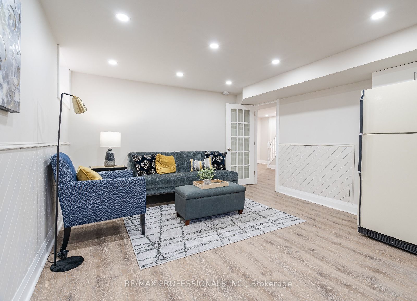 Additional image 4 of 364 Rathburn Road, Toronto, ON, M9B 2M1