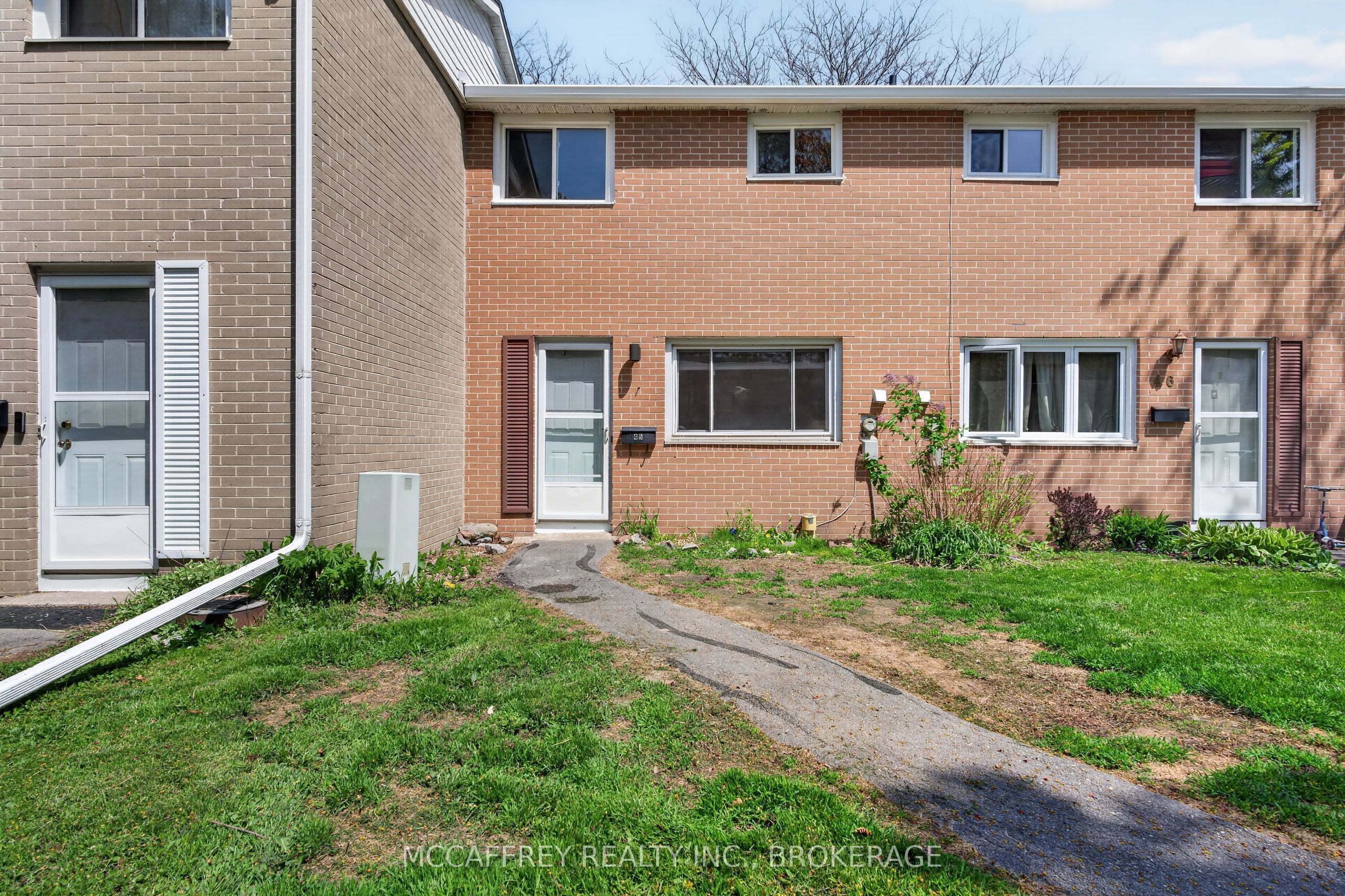 45-258 Queen Mary Road, Kingston, ON, K7M 2B2