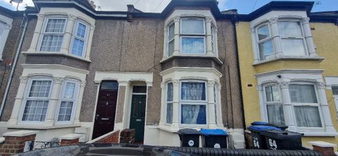 Bury Street, London N9