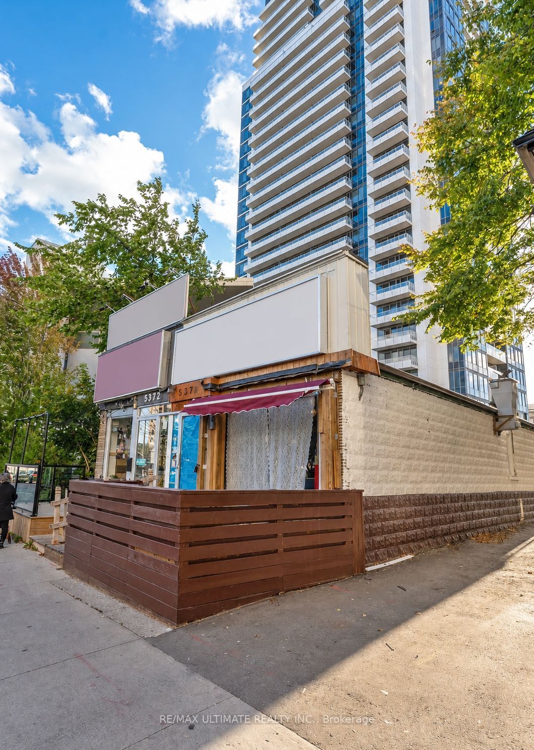 5374 Yonge Street, Toronto, ON, M2N 5R5