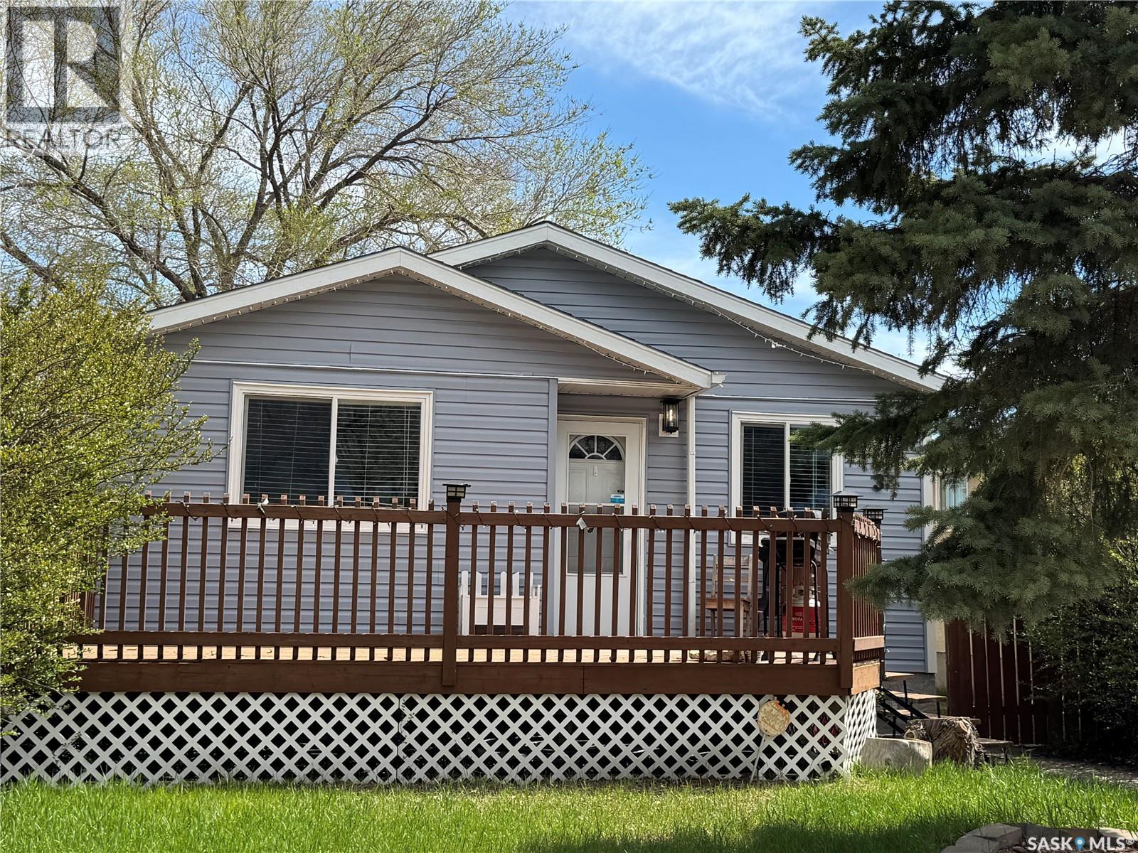 43 Marshall Crescent, Regina, SK, S4R4Y8 photo 2