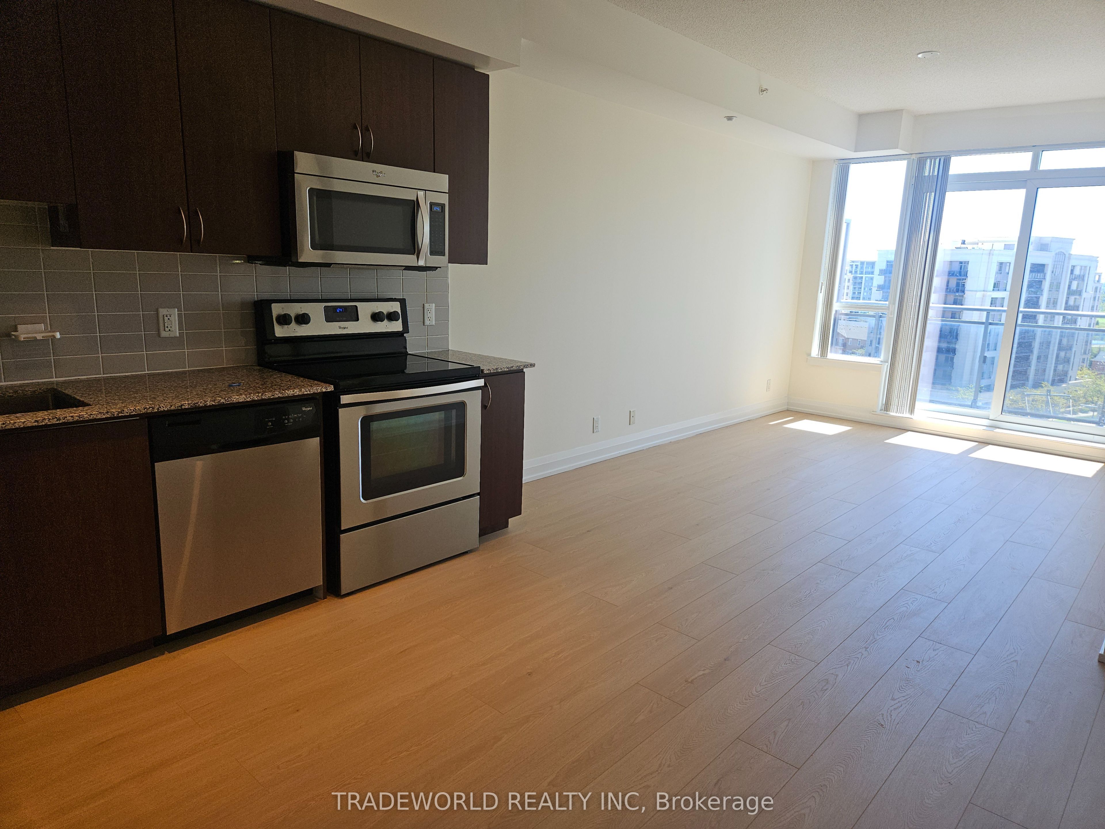 1009-370 Highway 7 N/a E, Richmond Hill, ON, L4B 0C4 photo 4