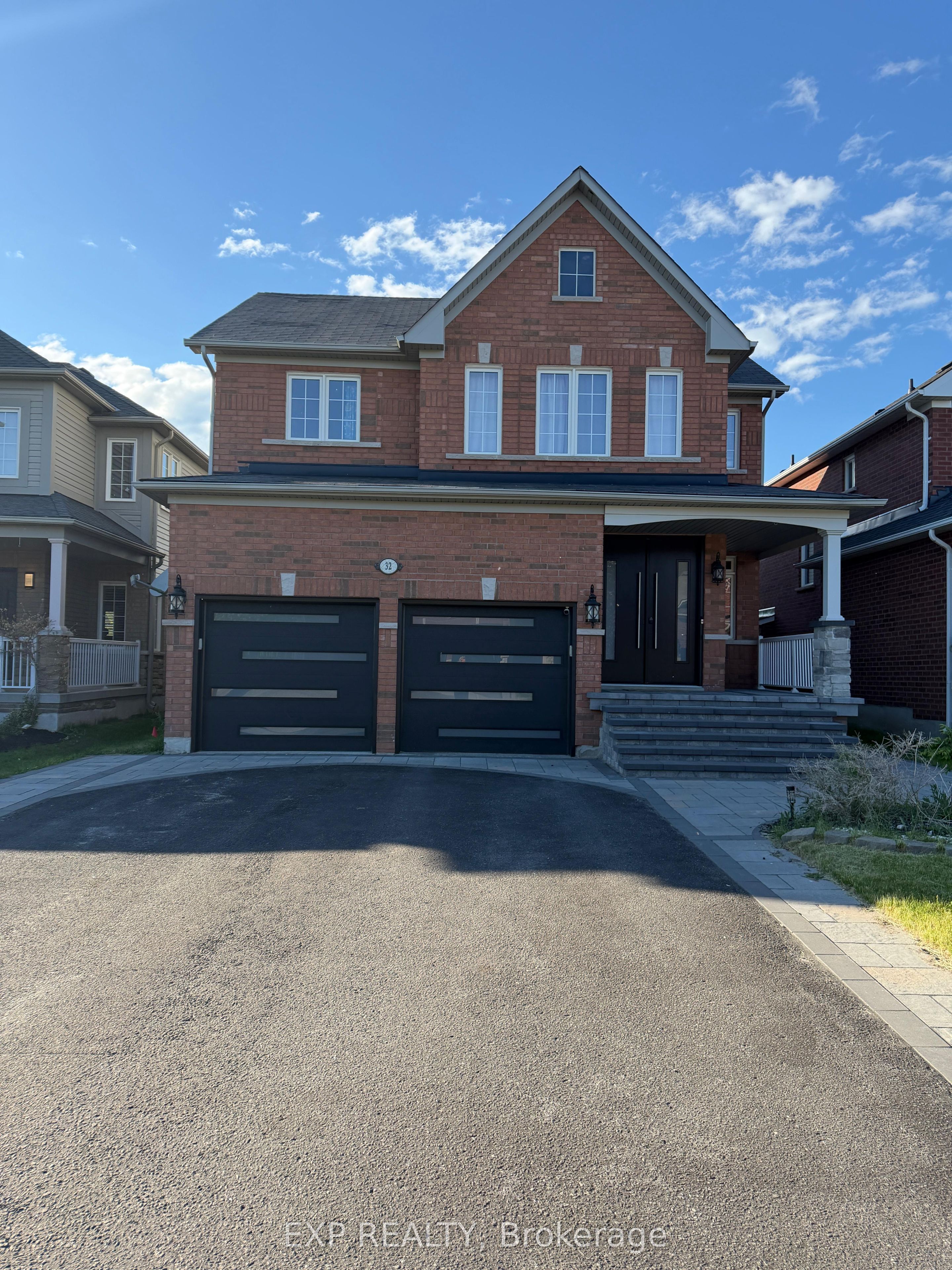 Bsmt-32 Commonwealth Road, Barrie, ON, L4M 0E1