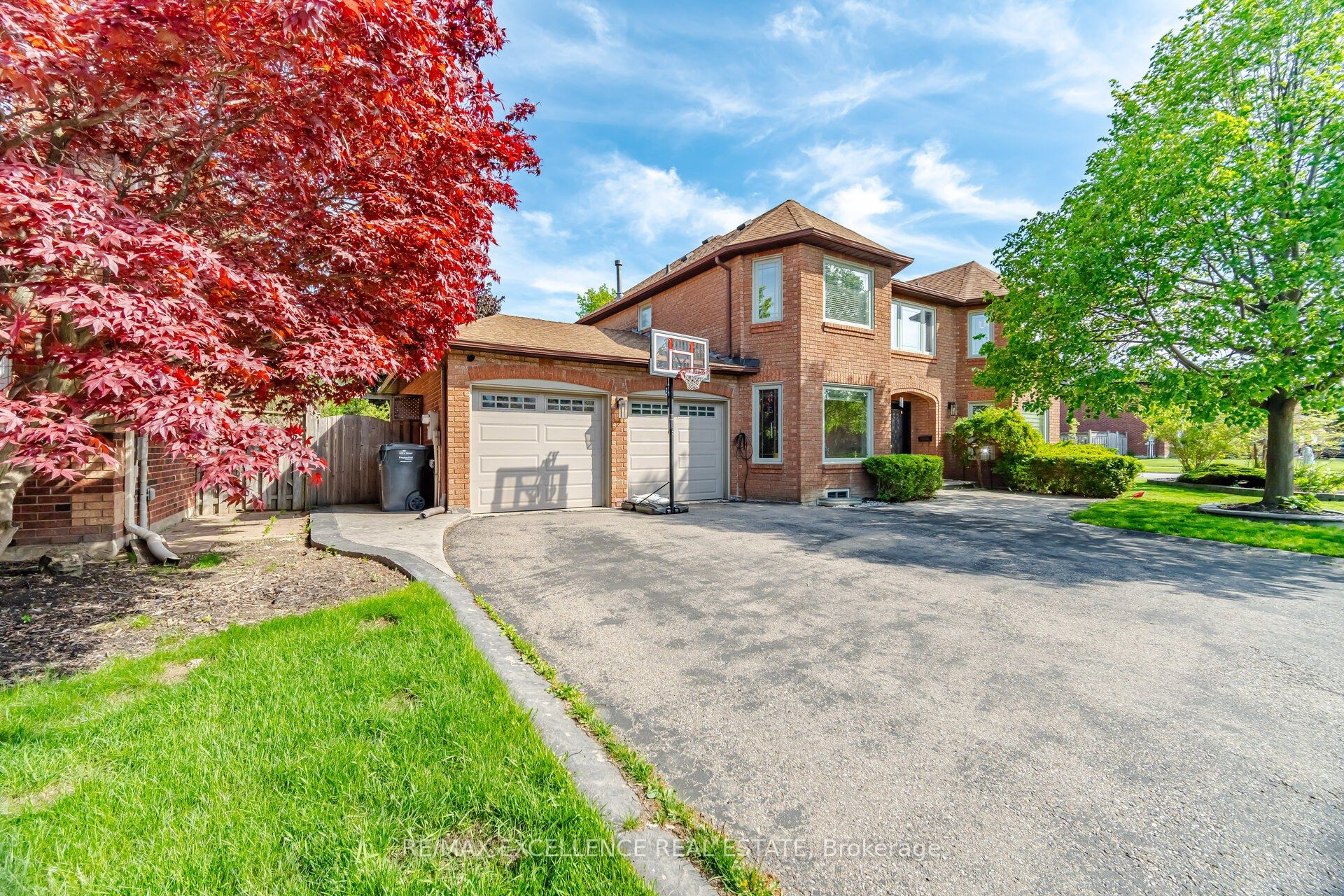 28 Ridelle Court, Brampton, ON, L6Z 4M2 photo 2