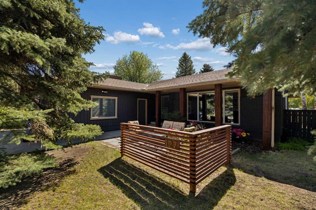 127 Parkglen Crescent SE, Calgary, AB, T2J 4L9