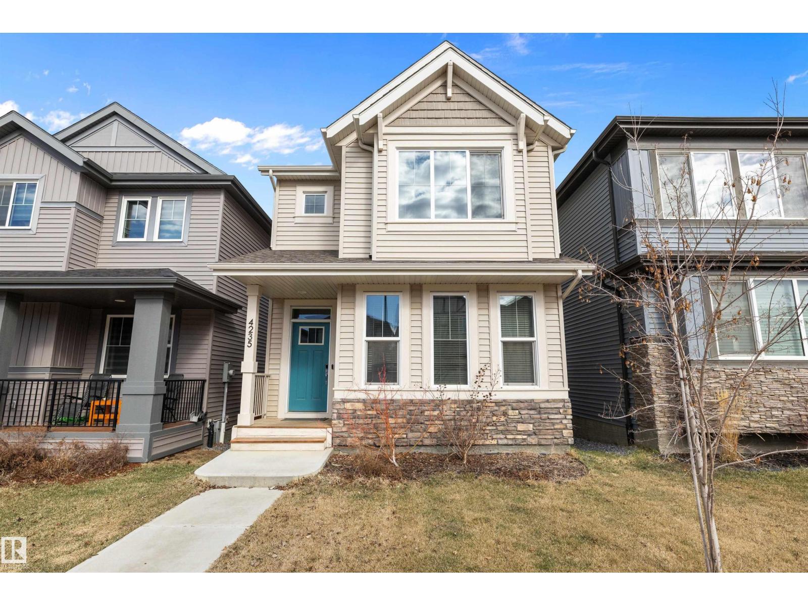4235 Chichak Close SW, Edmonton, AB, T6W4B3