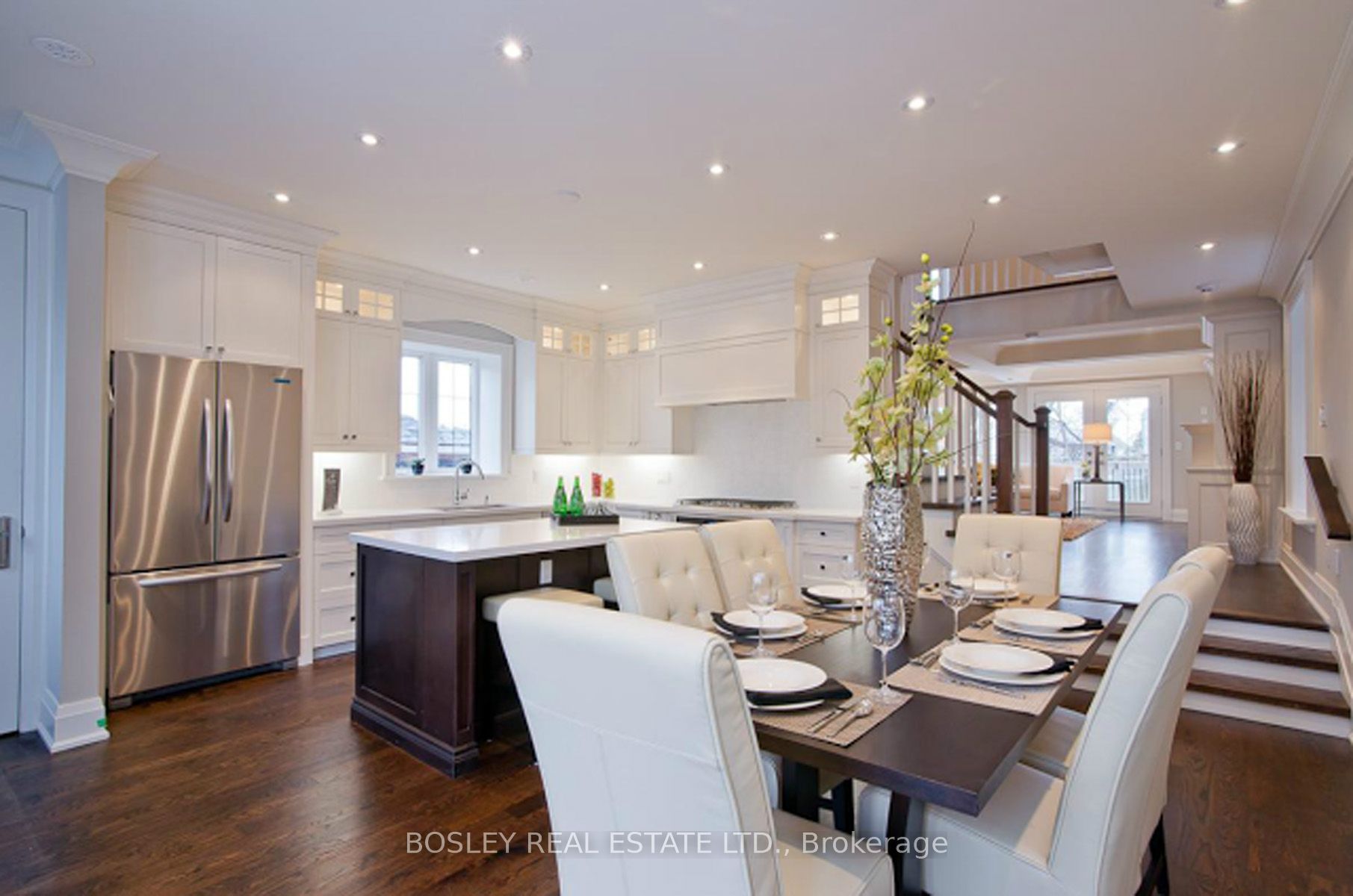 Upper-19 Cardiff Road, Toronto, ON, M4P 2N6 photo 2
