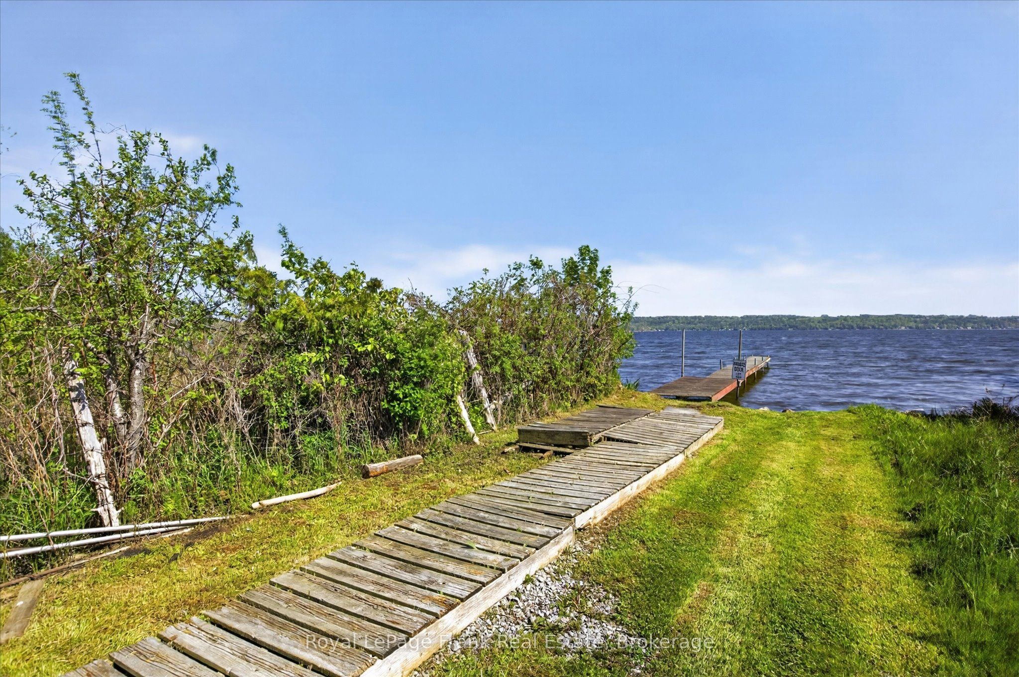688 North Shore Drive E, Otonabee-south Monaghan, ON, K0L 1B0 photo 4