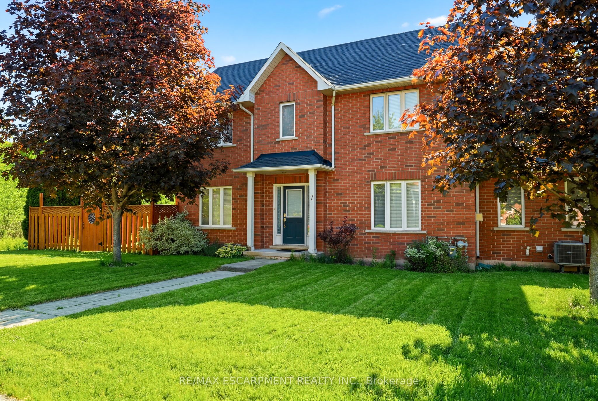 Additional image 3 of 7-1745 Creek Way, Burlington, ON, L7L 7E1