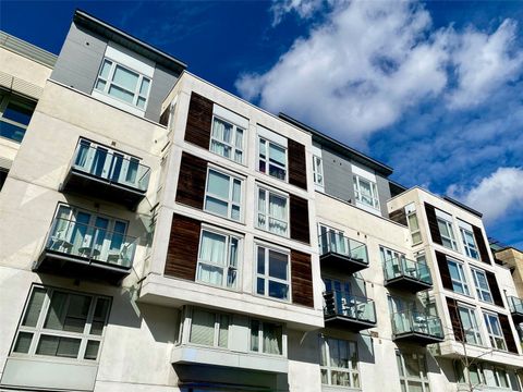 Deanery Road, Bristol BS1