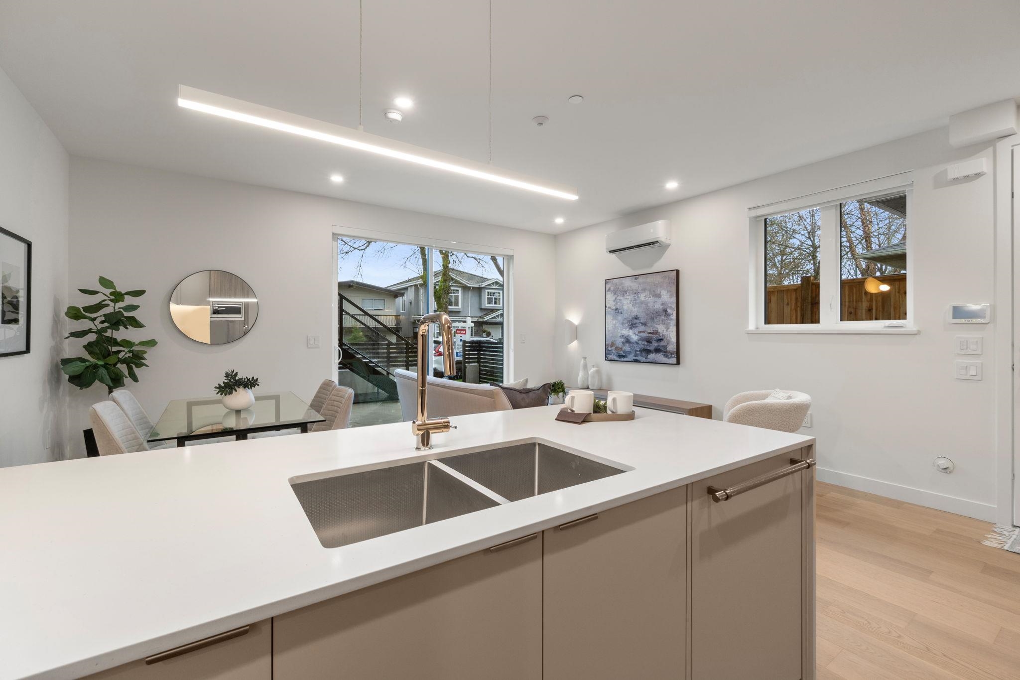 4-4963 Chester Street, Vancouver, BC, V5W 3A7 photo 5