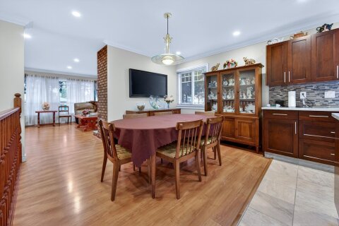 Additional image 8 of 10014 156 Street, Surrey, BC, V3R 4L5