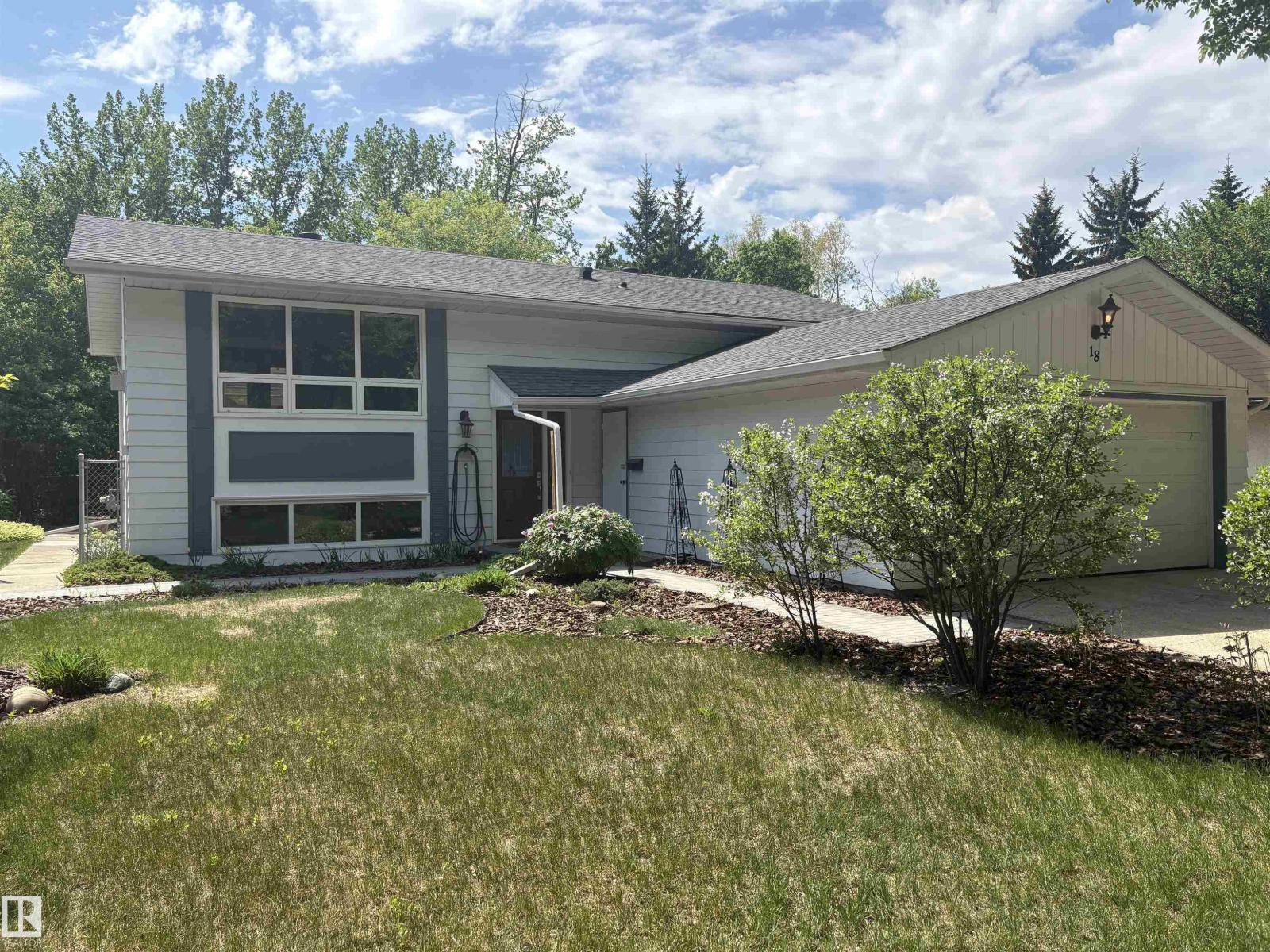18 Flint Crescent, St. Albert, AB, T8N1Y8 photo 2