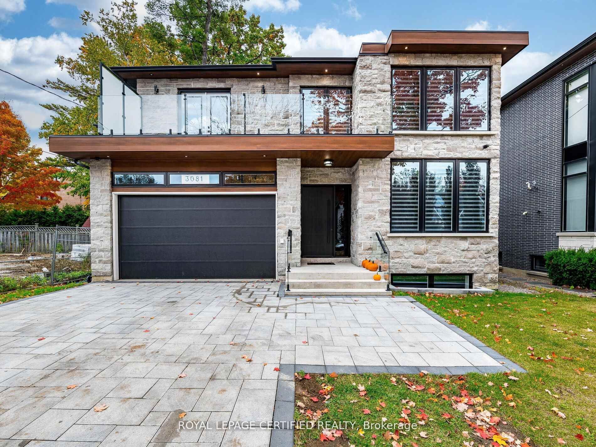 3081 Grenville Drive, Mississauga, ON, L5A 2P6