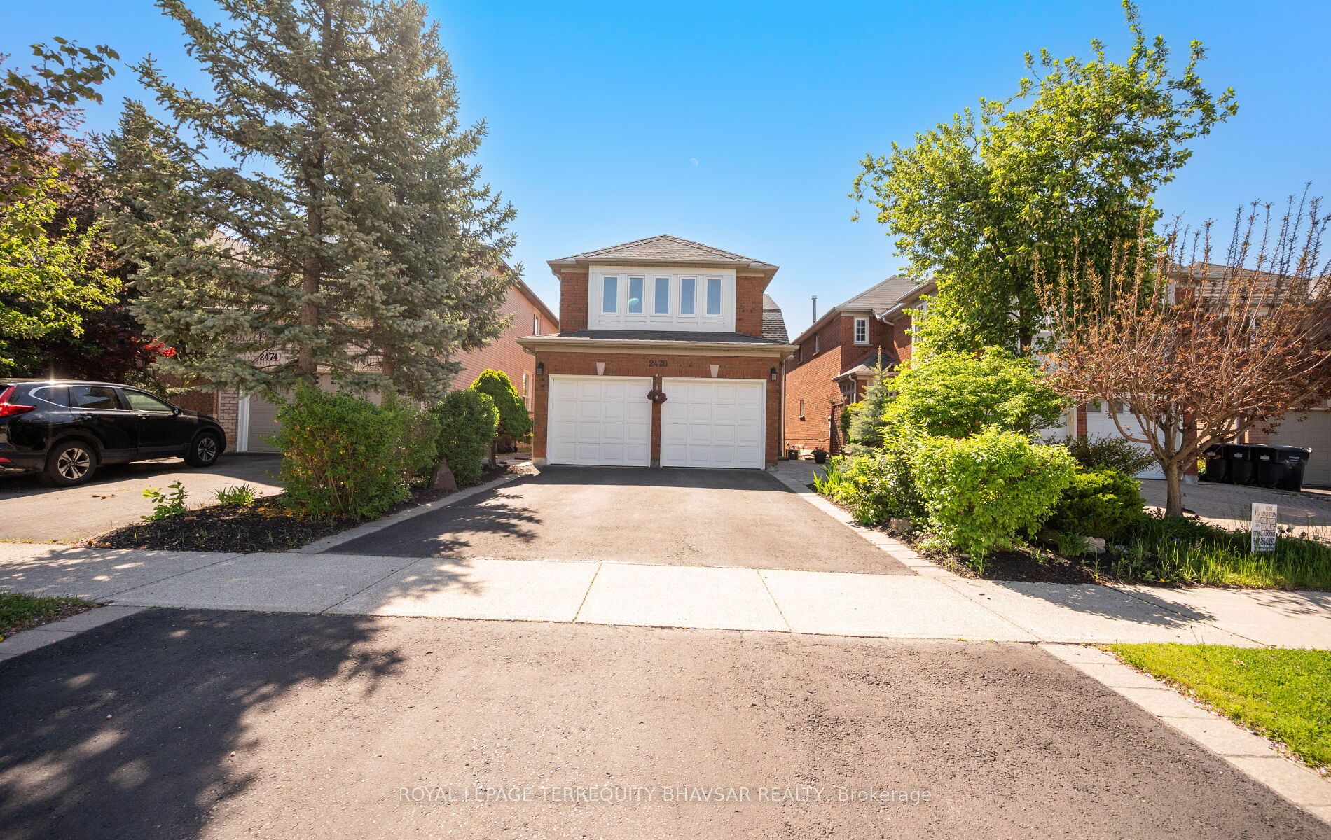 2470 Strathmore Crescent, Mississauga, ON, L5M 5K9